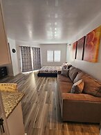 Cozy Condos Near Universal & Seaworld