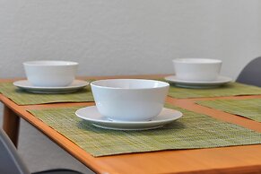 Cozy Condos Near Universal & Seaworld