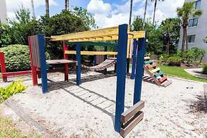 Cozy Condos Near Universal & Seaworld