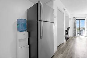 Cozy Condos Near Universal & Seaworld