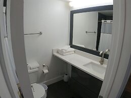 Cozy Condos Near Universal & Seaworld