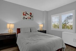 Cozy Condos Near Universal & Seaworld