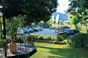 Engel 16 - Adults Only