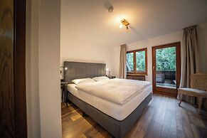 Engel 16 - Adults Only