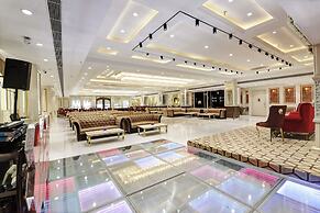 Hotel the Rasa vasundhara