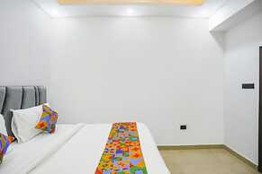 Hotel the Rasa vasundhara