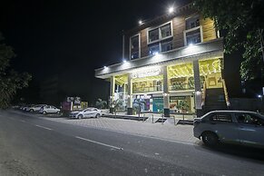 Hotel the Rasa vasundhara