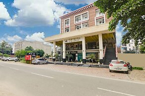 Hotel the Rasa vasundhara