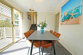 Exquisite 2BR Staycation Ringwood
