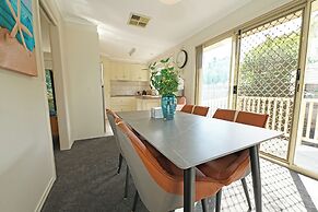 Exquisite 2BR Staycation Ringwood