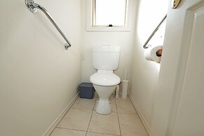 Exquisite 2BR Staycation Ringwood