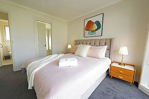 Exquisite 2BR Staycation Ringwood