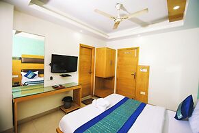 Khanna Residency
