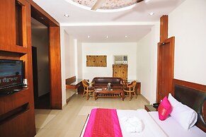 Khanna Residency