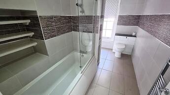 HU1 Triplex City Centre Gem sleeps 6 H7