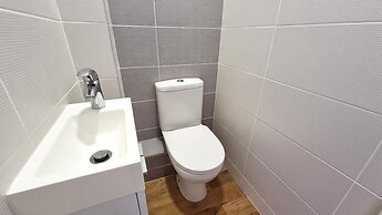 HU1 Triplex City Centre Gem sleeps 6 H7