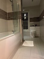 HU1 Triplex City Centre Gem sleeps 6 H7