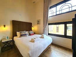 Kubler's House-  By Beach Apartments TLV