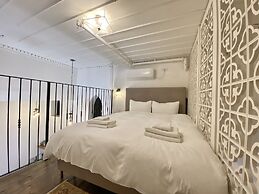 Kubler's House-  By Beach Apartments TLV