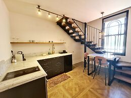 Kubler's House-  By Beach Apartments TLV