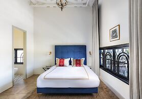 Kubler's House-  By Beach Apartments TLV