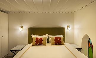 Kubler's House-  By Beach Apartments TLV