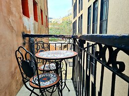 Kubler's House-  By Beach Apartments TLV