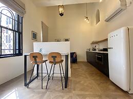 Kubler's House-  By Beach Apartments TLV