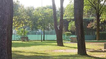 Holiday Home With Pool Garden and Fireplace