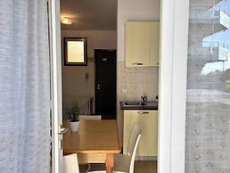 Nice Studio With Side sea View