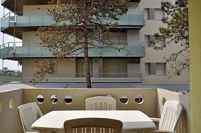 Wonderful Studio Apartment With Terrace