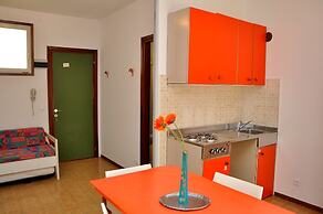 Wonderful Studio Apartment With Terrace