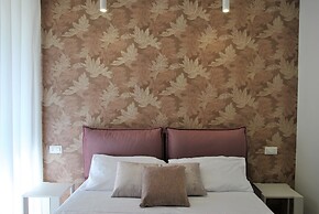 Sea Breeze Seafront Flat