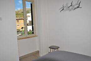 Sea Breeze Seafront Flat