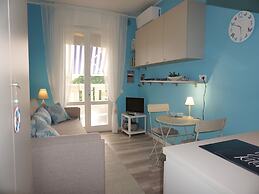 Modern Lovely Studio With Swimming Pool by Beahost Rentals