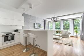 MARGI Eclipse Apartament