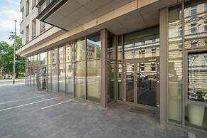 MARGI Eclipse Apartament