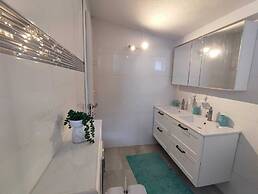 Two Bedroom Apartmant Marijano With Garden