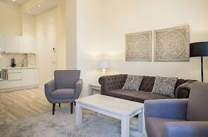 Fresh Velazquez Apartments