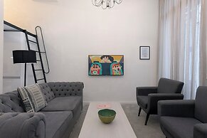 Fresh Velazquez Apartments