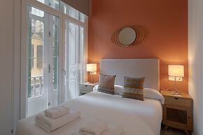 Fresh Velazquez Apartments