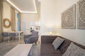 Fresh Velazquez Apartments