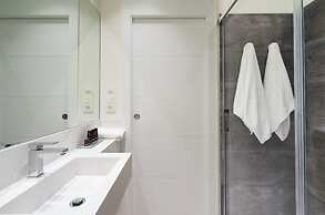 Fresh Velazquez Apartments