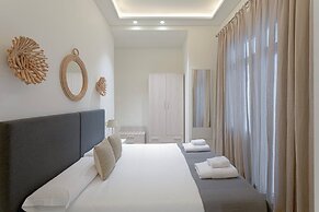 Fresh Velazquez Apartments