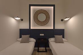 Fresh Velazquez Apartments