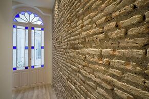 Fresh Velazquez Apartments