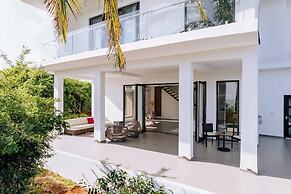 SafiraBlu Luxury Resort & Villas