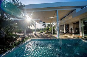 SafiraBlu Luxury Resort & Villas