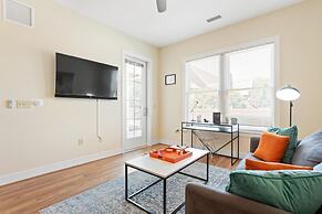 Comfortable Old Town Alexandria Patio Near DCA