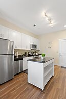 Comfortable Old Town Alexandria Patio Near DCA